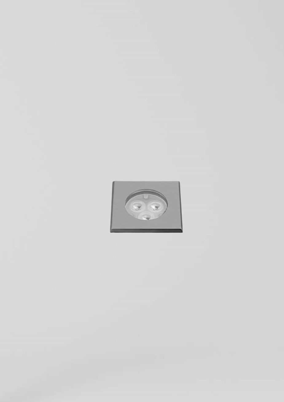 P2 Recessed Lighting Fixture Square